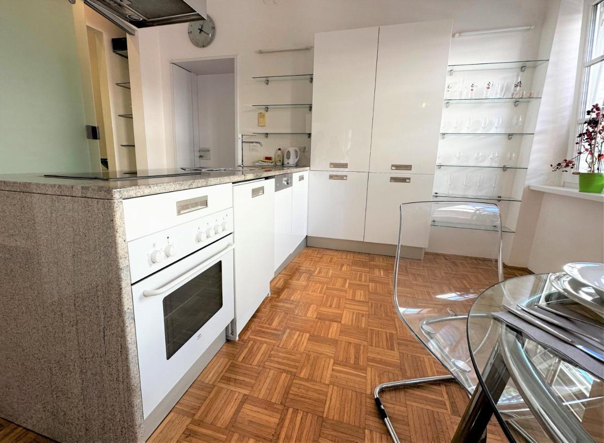 Charming Starry Night Apartment Lublaň Exteriér fotografie