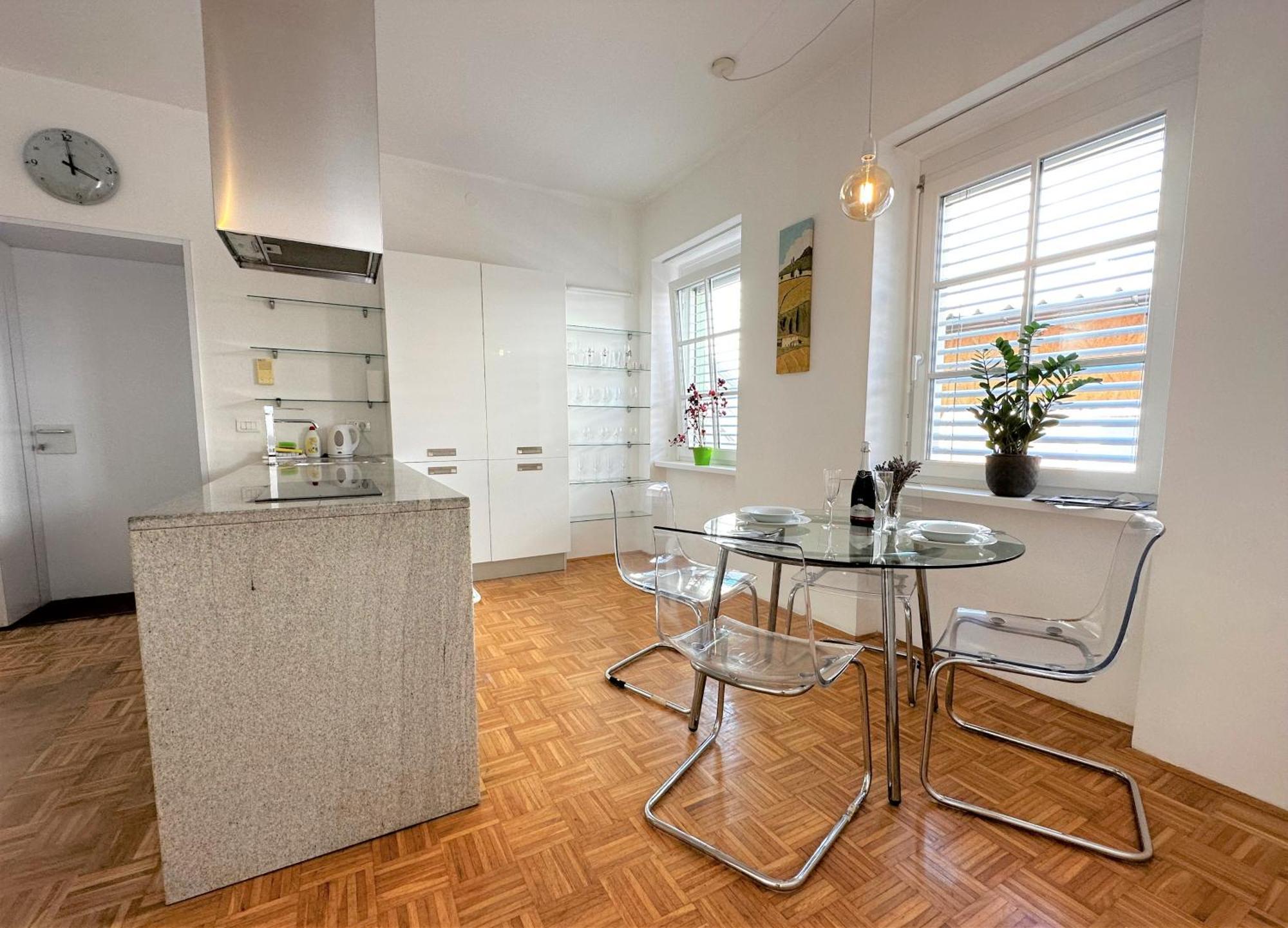 Charming Starry Night Apartment Lublaň Exteriér fotografie